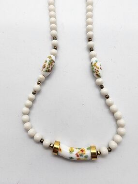 Vintage Signed Art II White Beaded Necklace Painted Floral Milk Glass 1970s